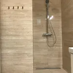 Stylish Near The River Apartment *