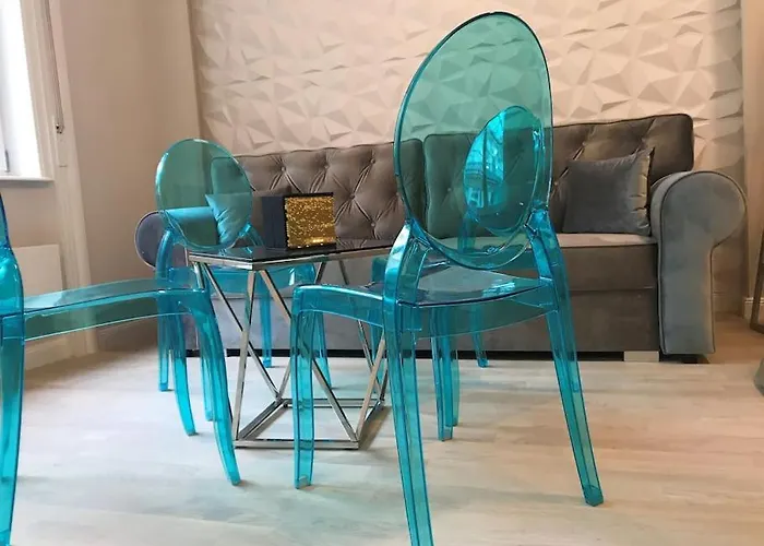 Stylish Near The River شقة