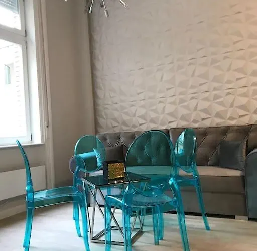 Stylish Near The River * بودابست